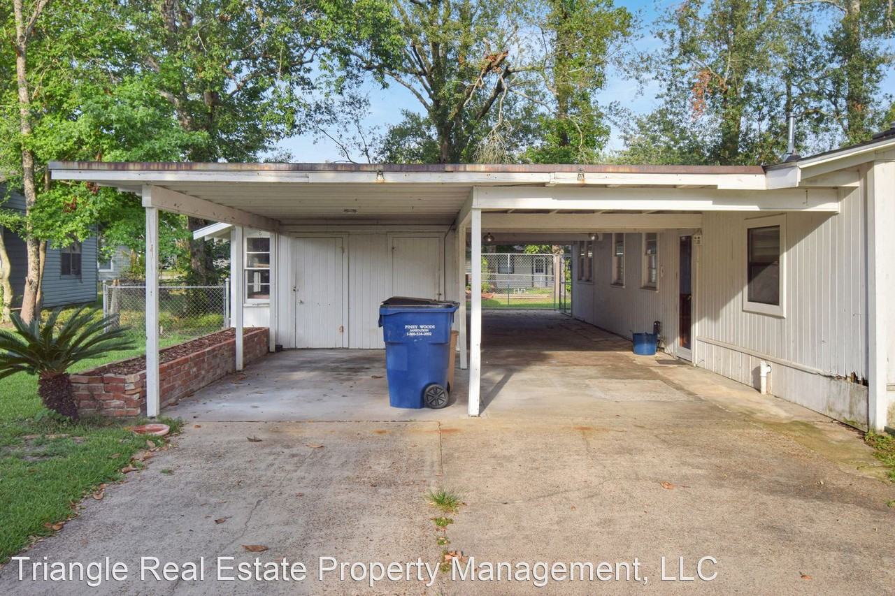 104 Laurel St - Photo 2 of 19