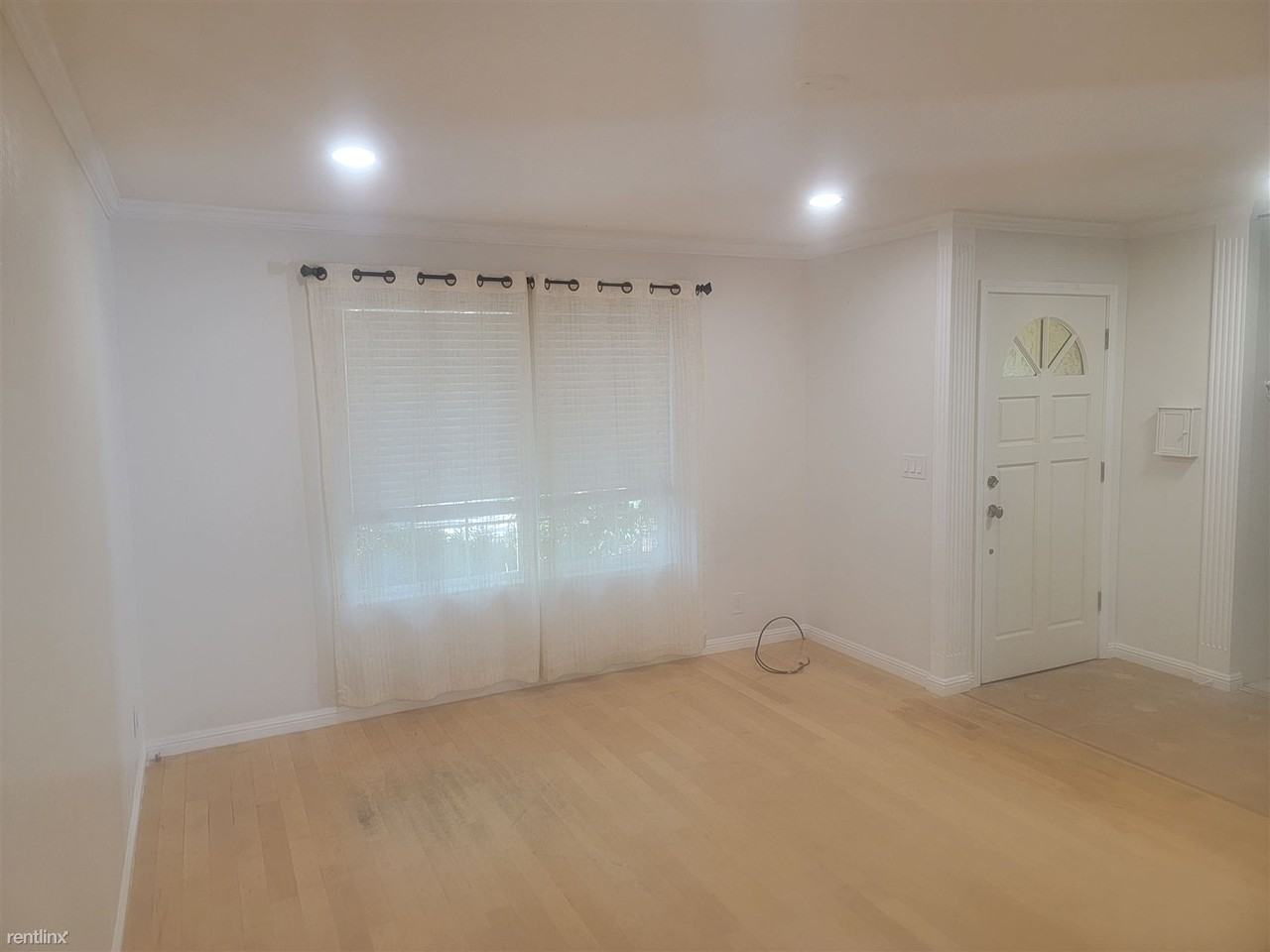 820 W Sunnyoaks Ave - Photo 3 of 22