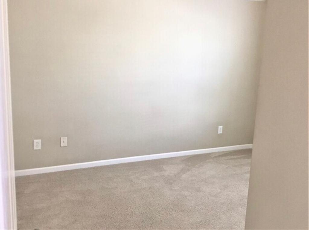 2307 E 9th Ave - Photo 2 of 9