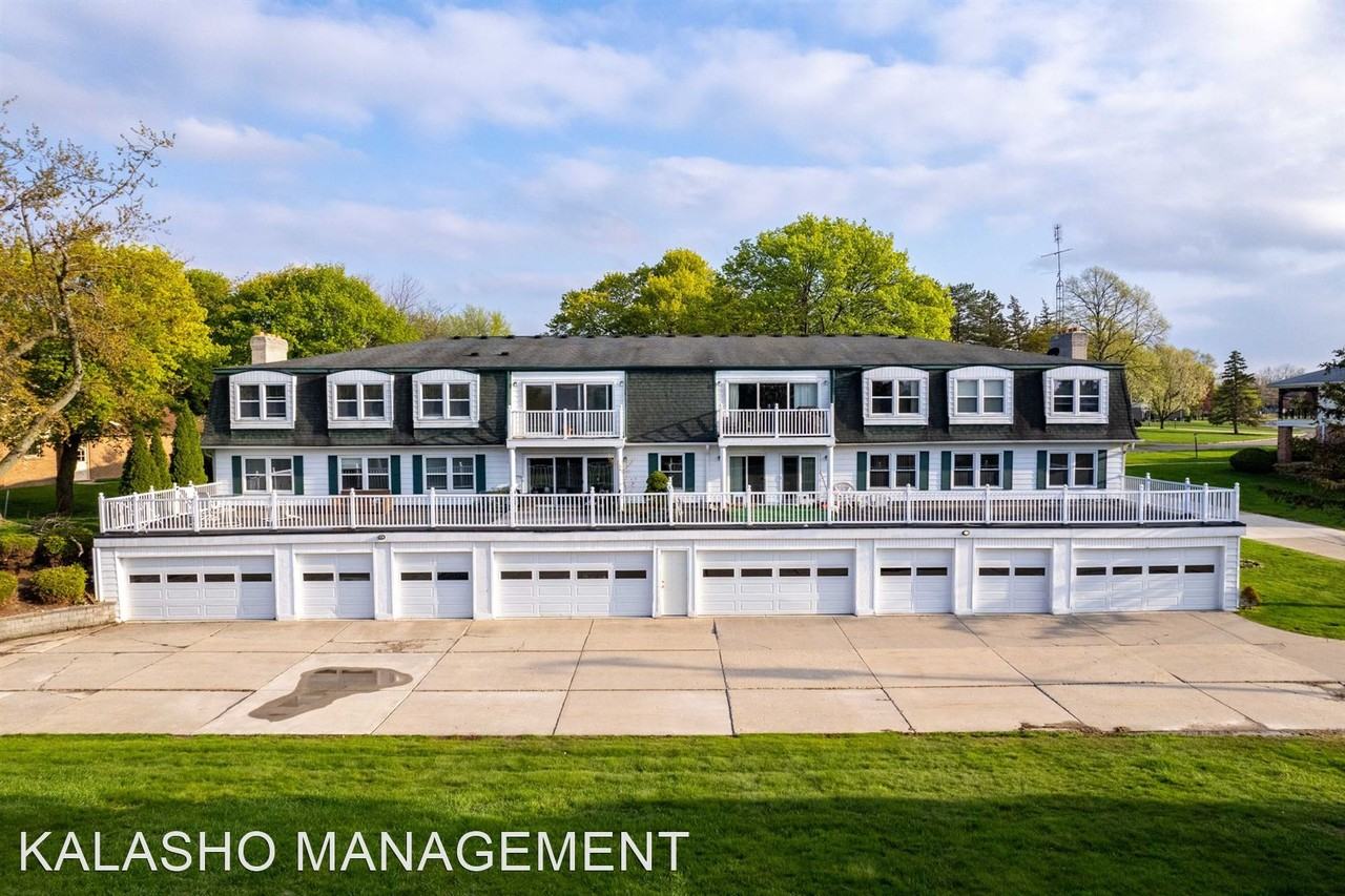 ONE11 COLLECTION - GRAND BLANC - Photo 3 of 8