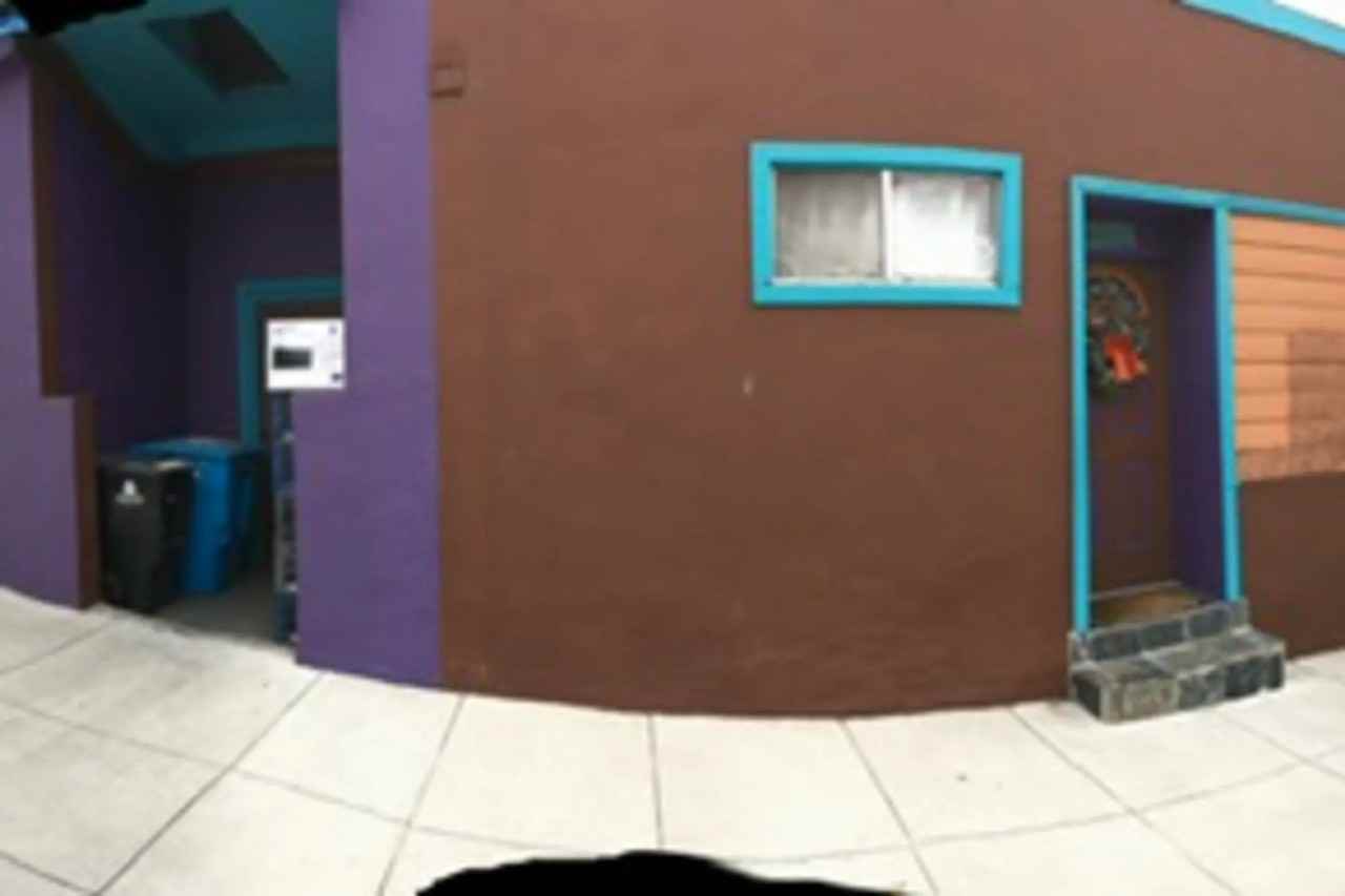 100102 Naples St - Photo 2 of 21