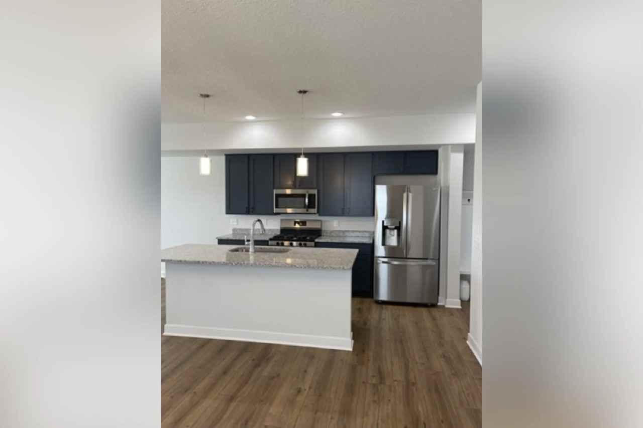 619 17th Ave - Photo 2 of 13