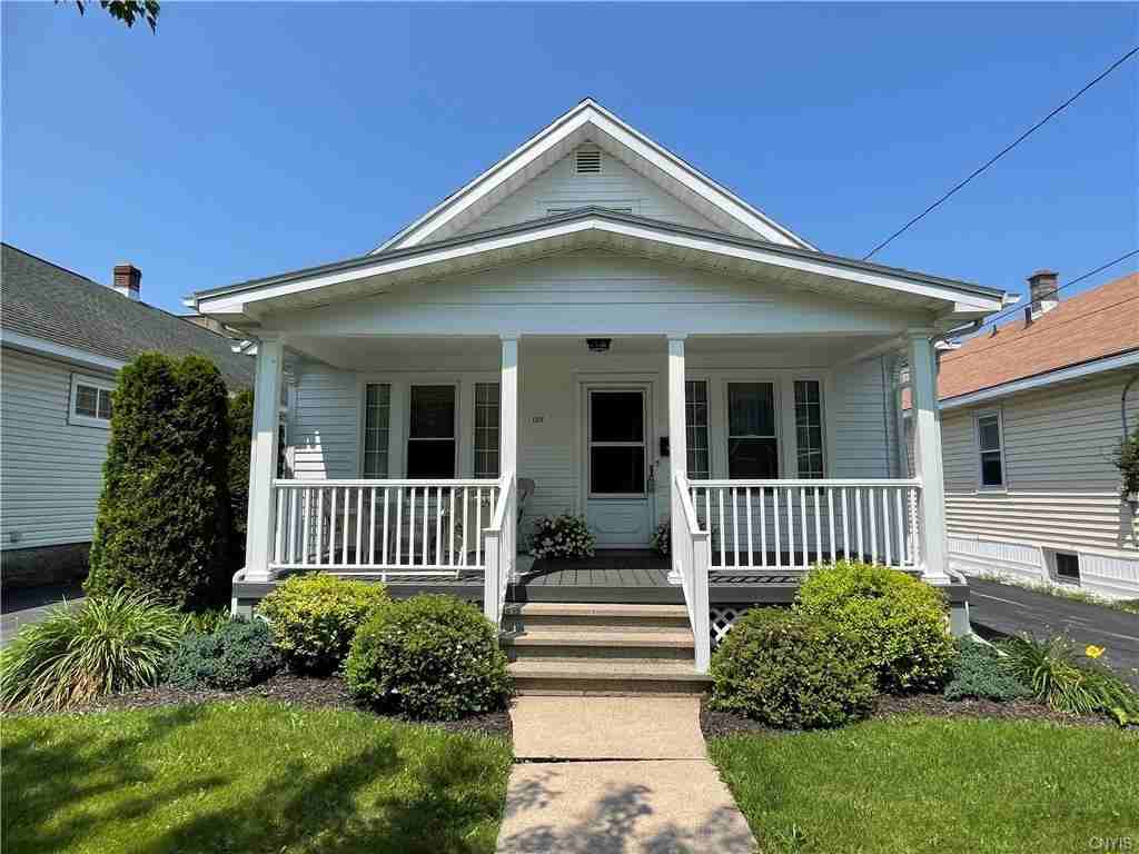 1118 Kellogg Ave NA, Utica, NY 13502 3 Bedroom House for 700/month