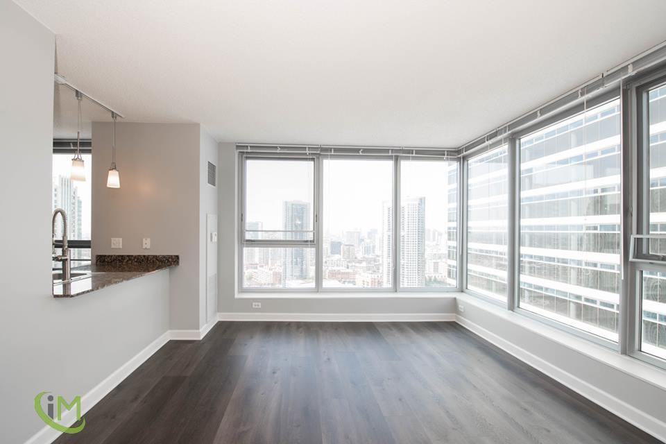 N Canal St #0610 - Photo 2 of 9