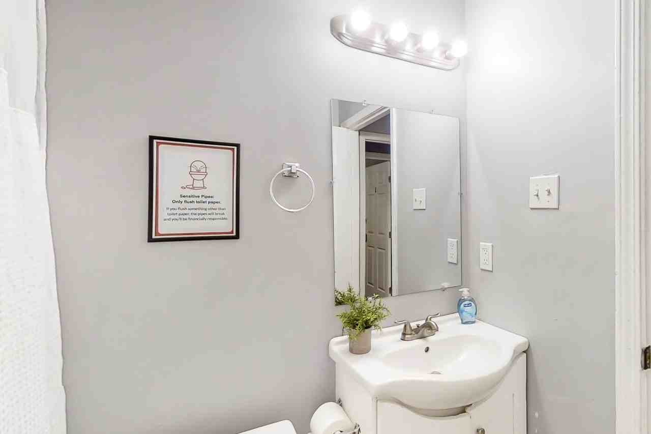 Warren Dr - Photo 6 of 15