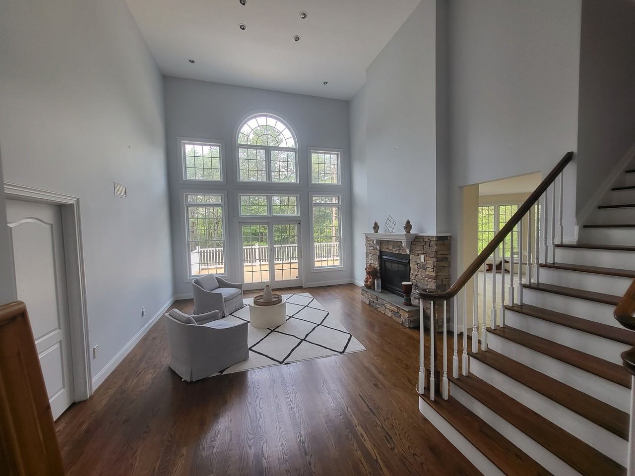 71 Corbett Dr - Photo 3 of 5