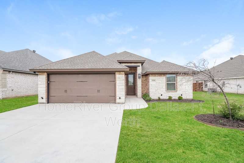 3339 White Horse Dr