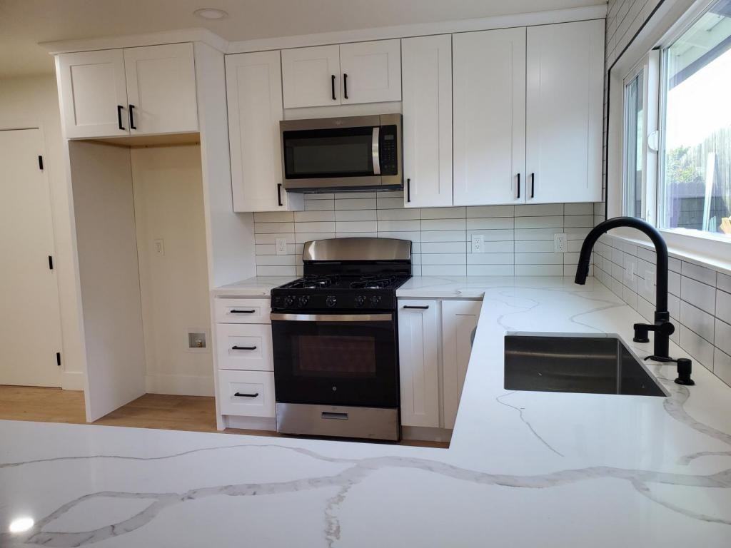 103 Rugosa Dr - Photo 3 of 26