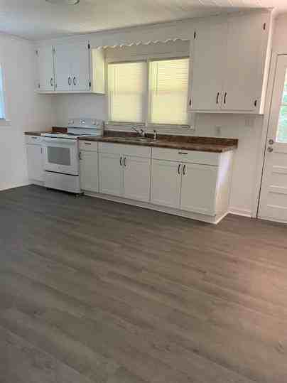 3581 Clifton Glendale Rd - Photo 2 of 10