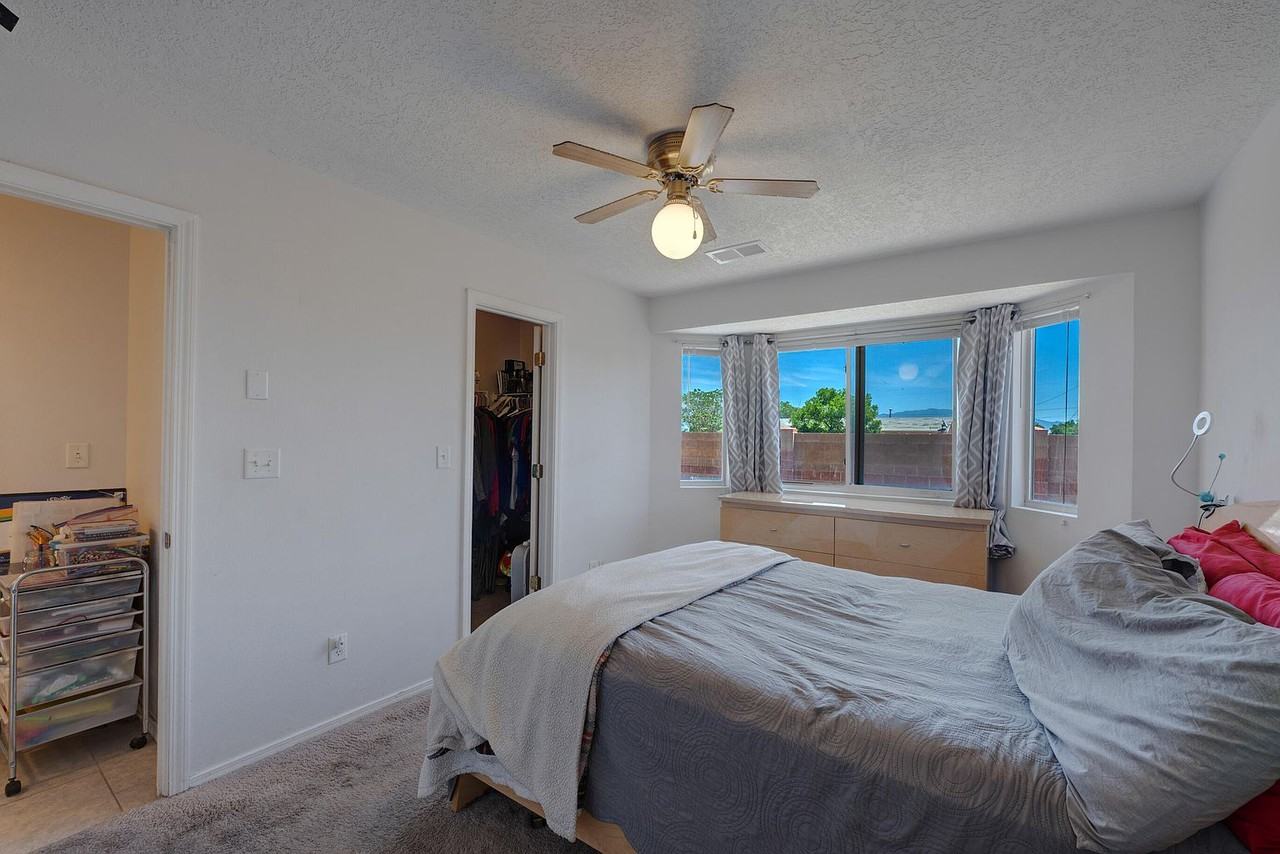 648 Cottontail St Sw #NA - Photo 2 of 3