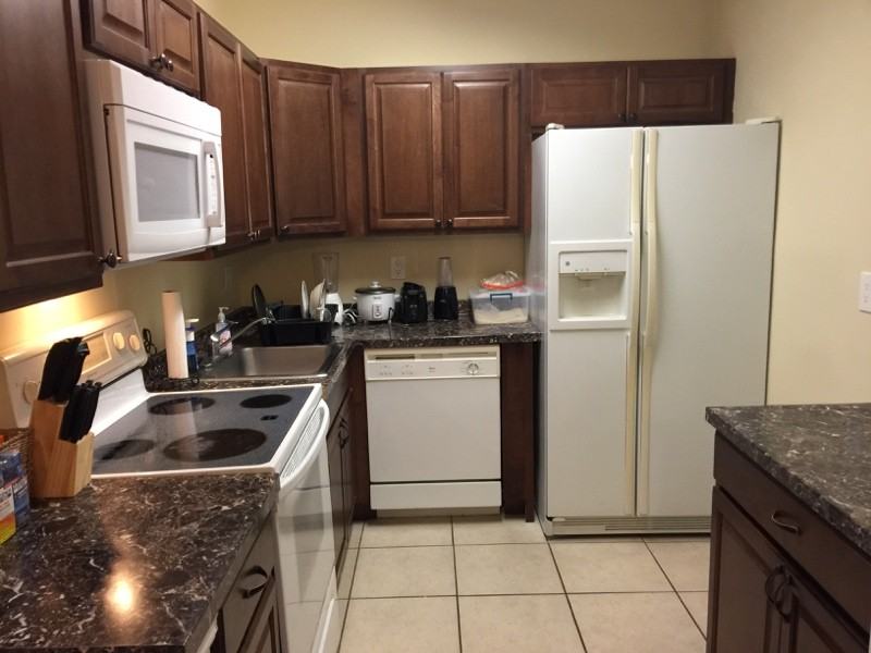 450 Northwest 20th Street - Photo 3 of 15