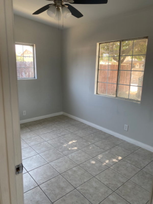 9142 Walnut St - Photo 3 of 10