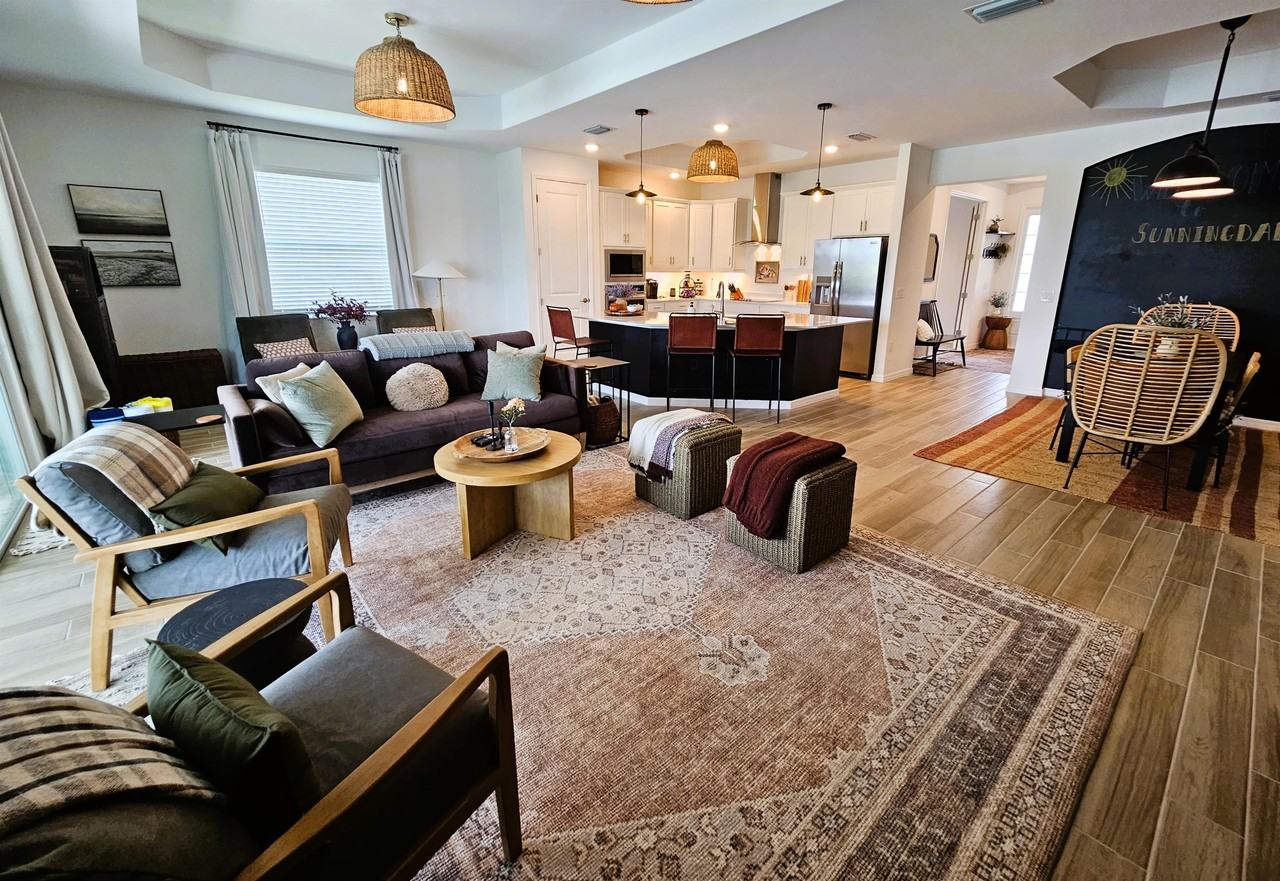 5943 Sunningdale St - Photo 4 of 50