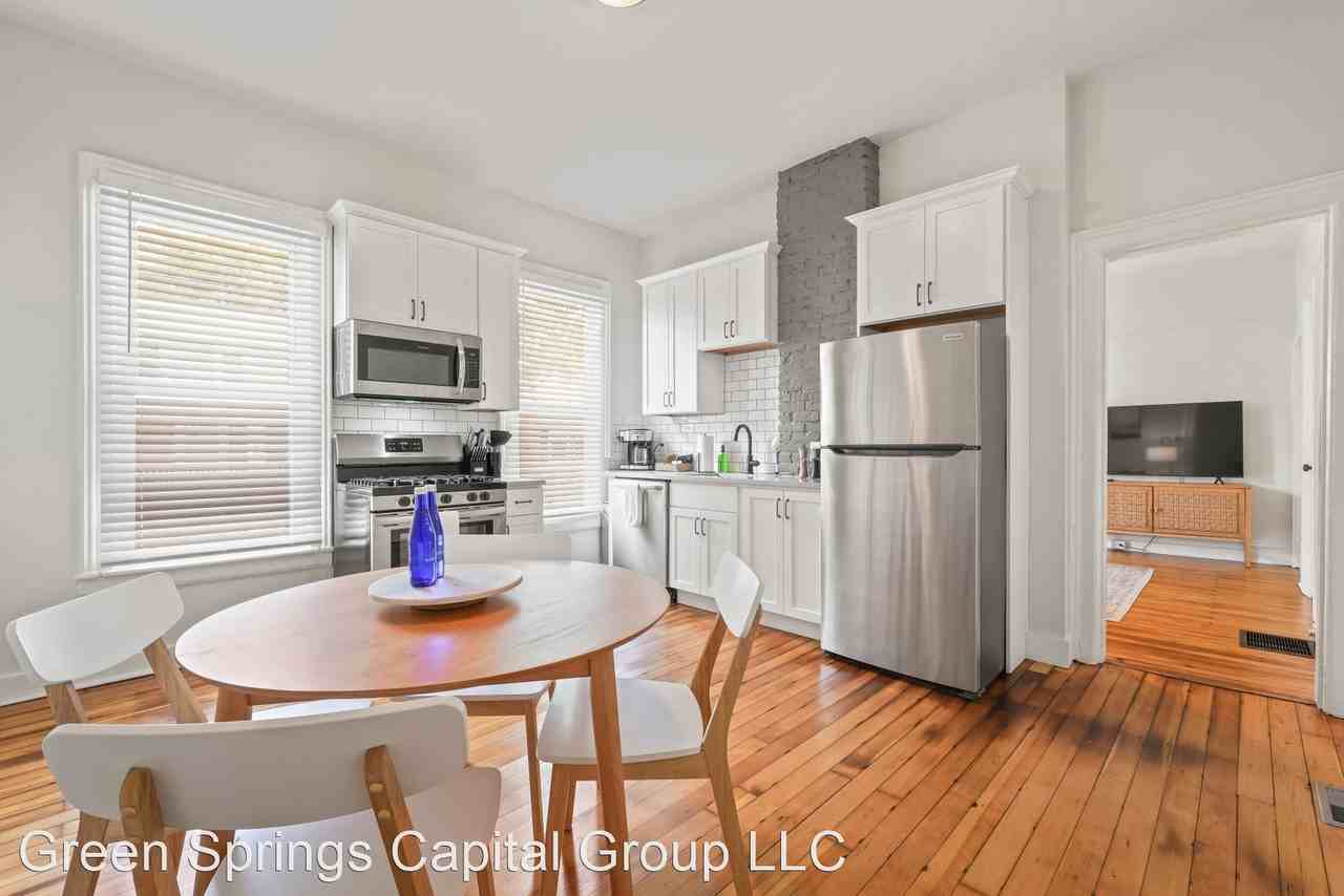 1-7 Oak Street - Photo 3 of 30