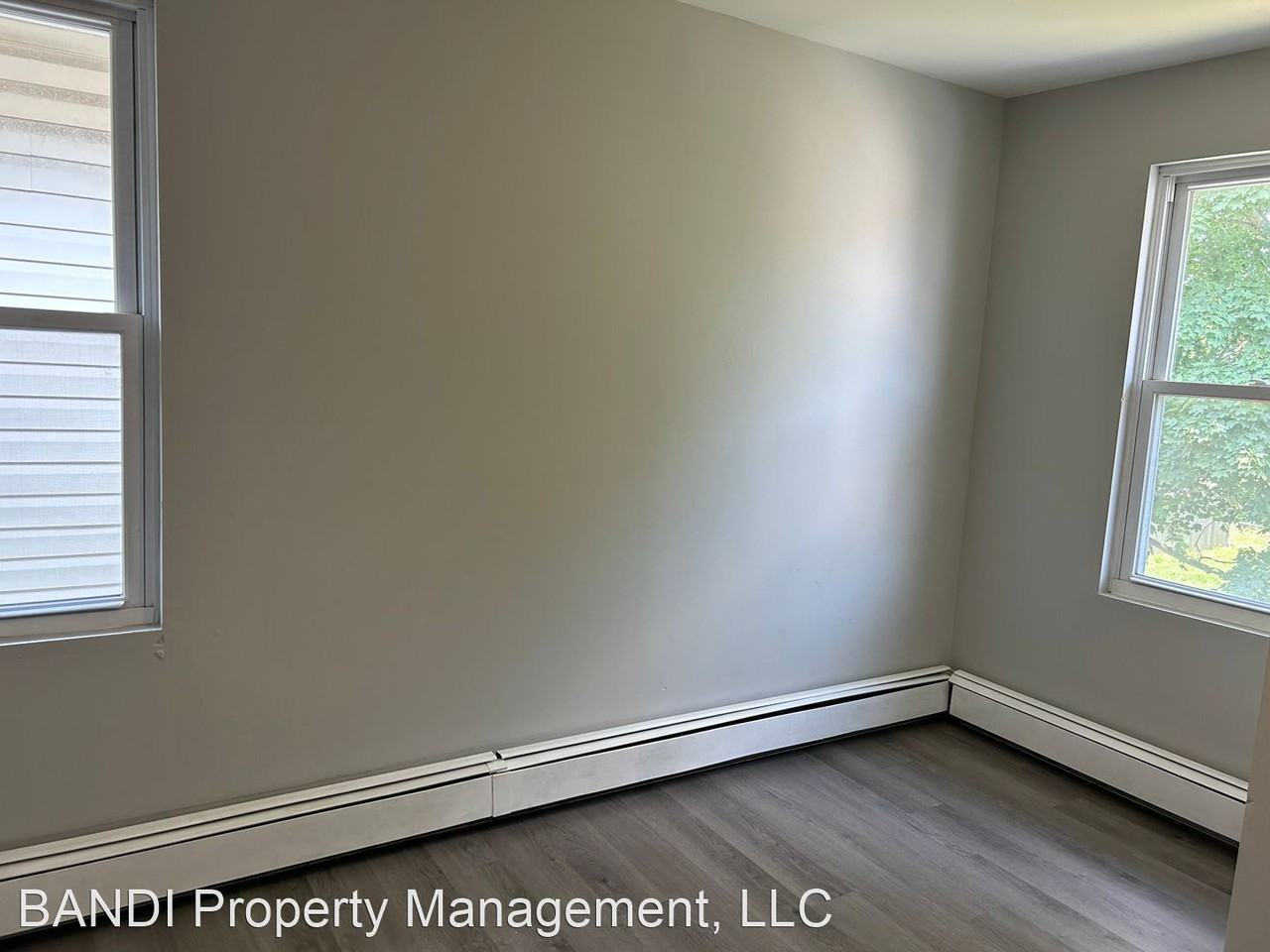 10 Woodland Ave - Photo 2 of 11