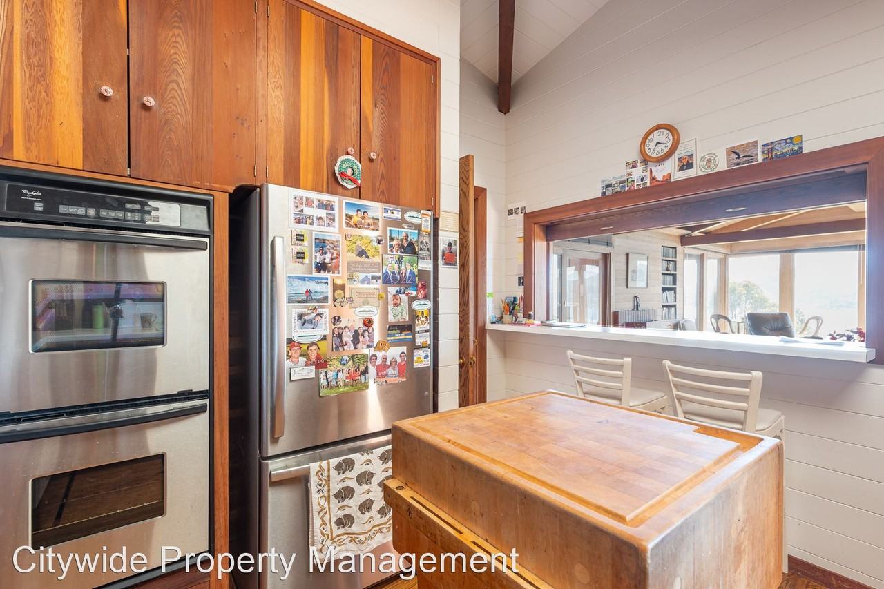 36 Eucalyptus Rd - Photo 2 of 31