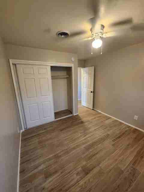 4116 E Moreland St - Photo 2 of 7