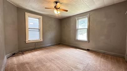 2542 Spring Garden Ave - Photo 2 of 9