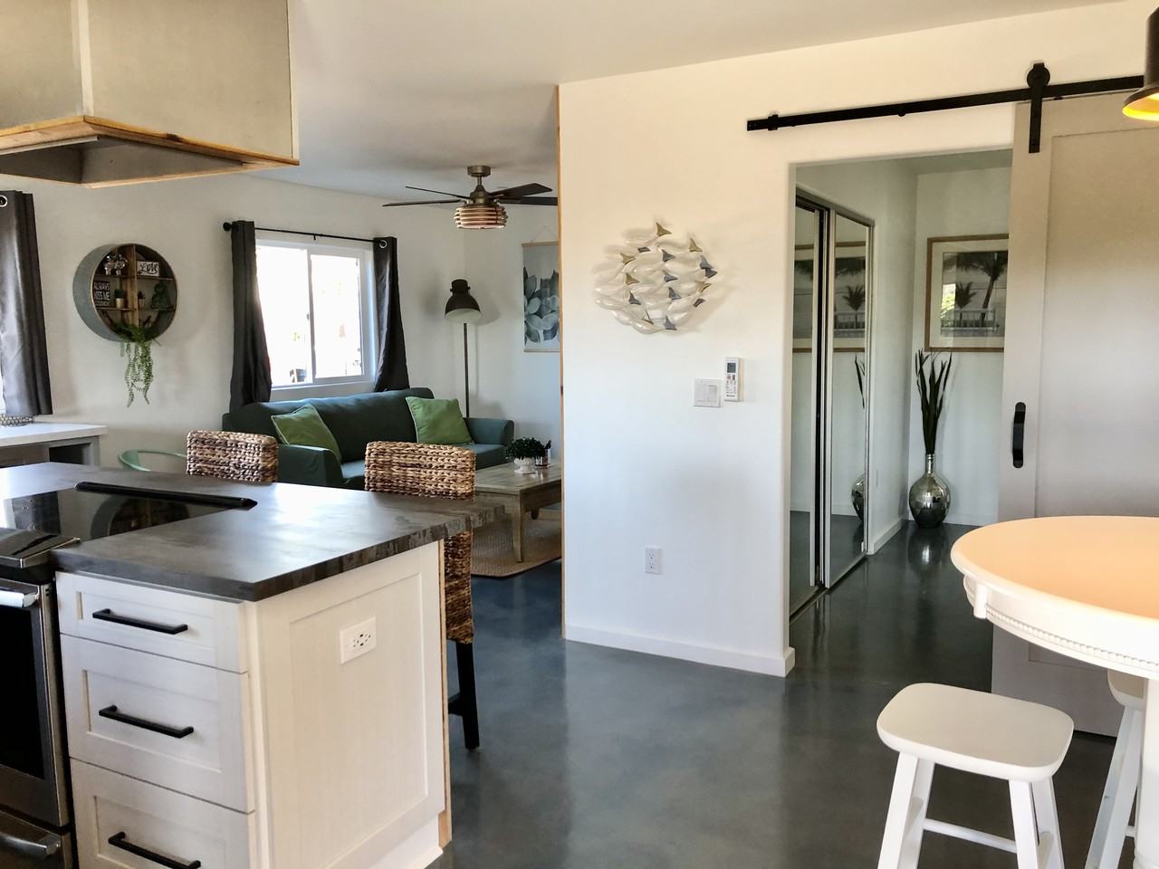 1615 Whaley St #2 - Photo 3 of 16