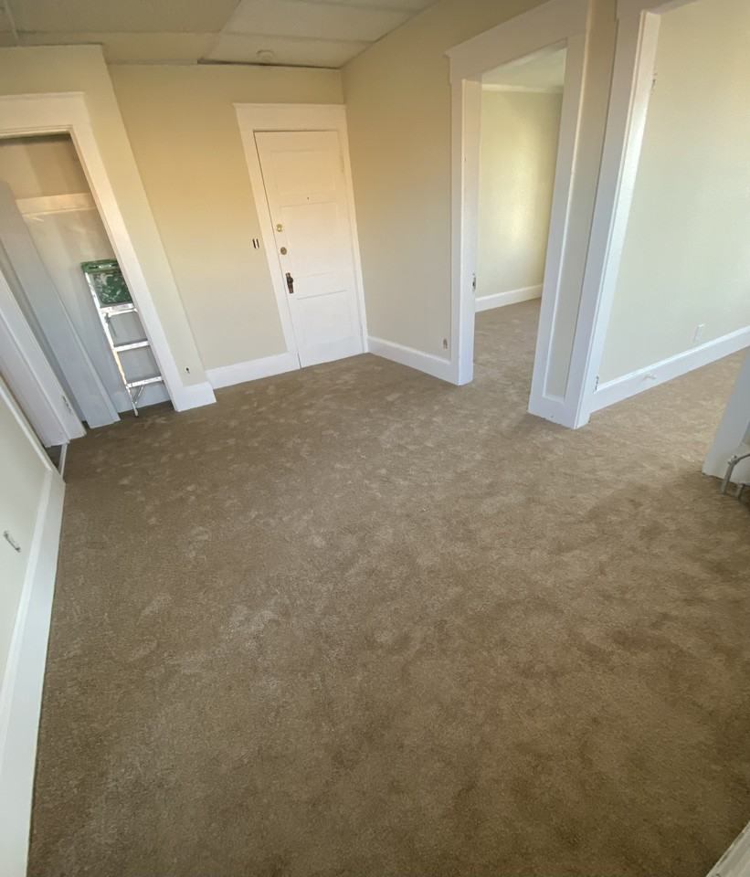 445 Andover Street #443-06 - Photo 2 of 4