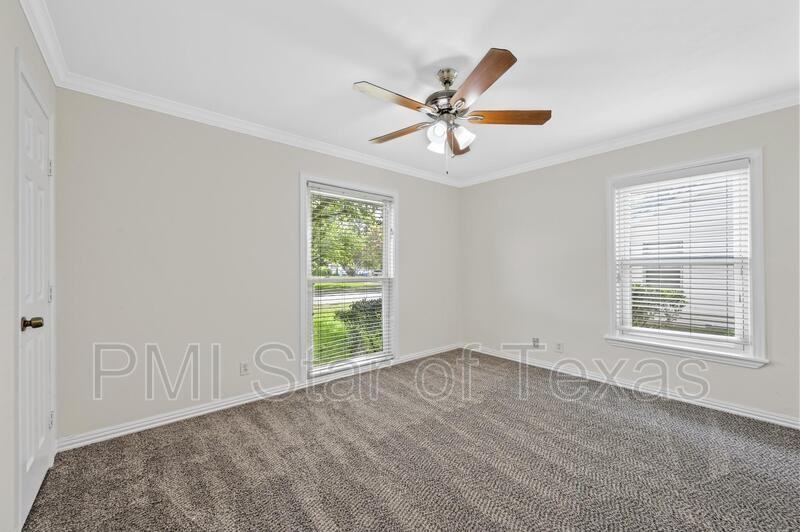 1321 Casa Vale Dr - Photo 6 of 16