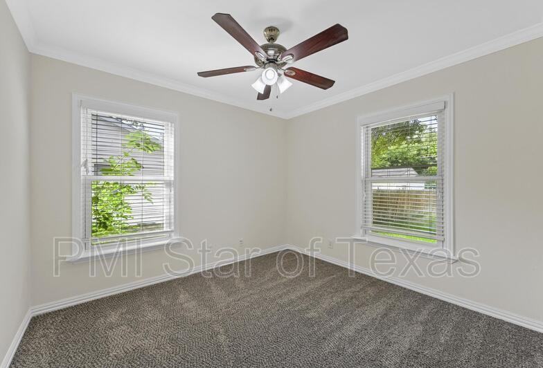 1321 Casa Vale Dr - Photo 7 of 16