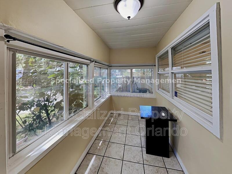 1509 Palmway St - Photo 2 of 22