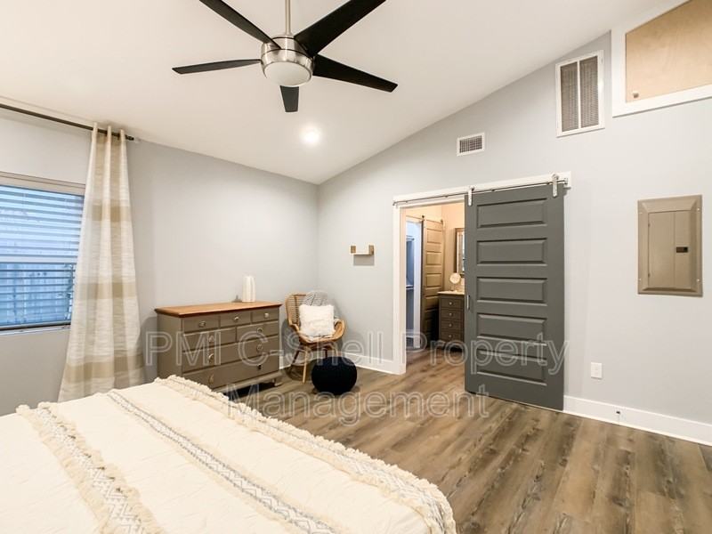 103 N D St - Photo 6 of 18
