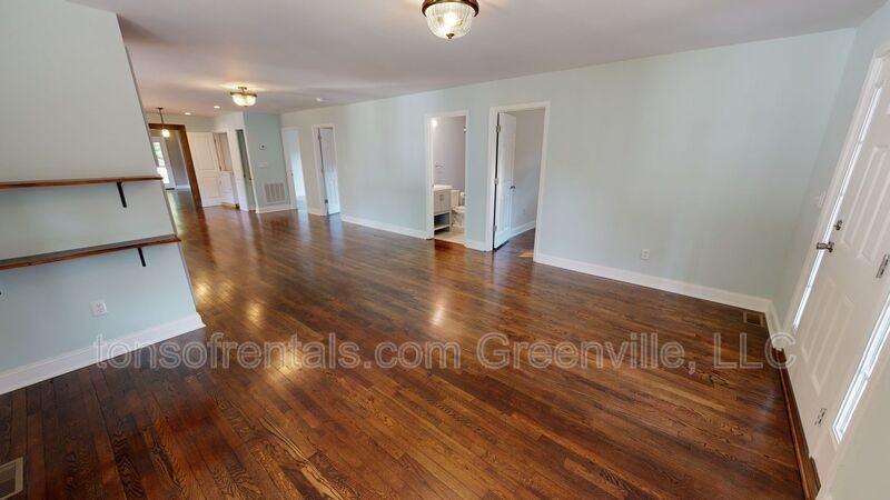 217 Brockman Ave - Photo 4 of 18