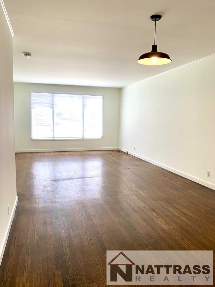 4785 18th Street - Photo 3 of 38