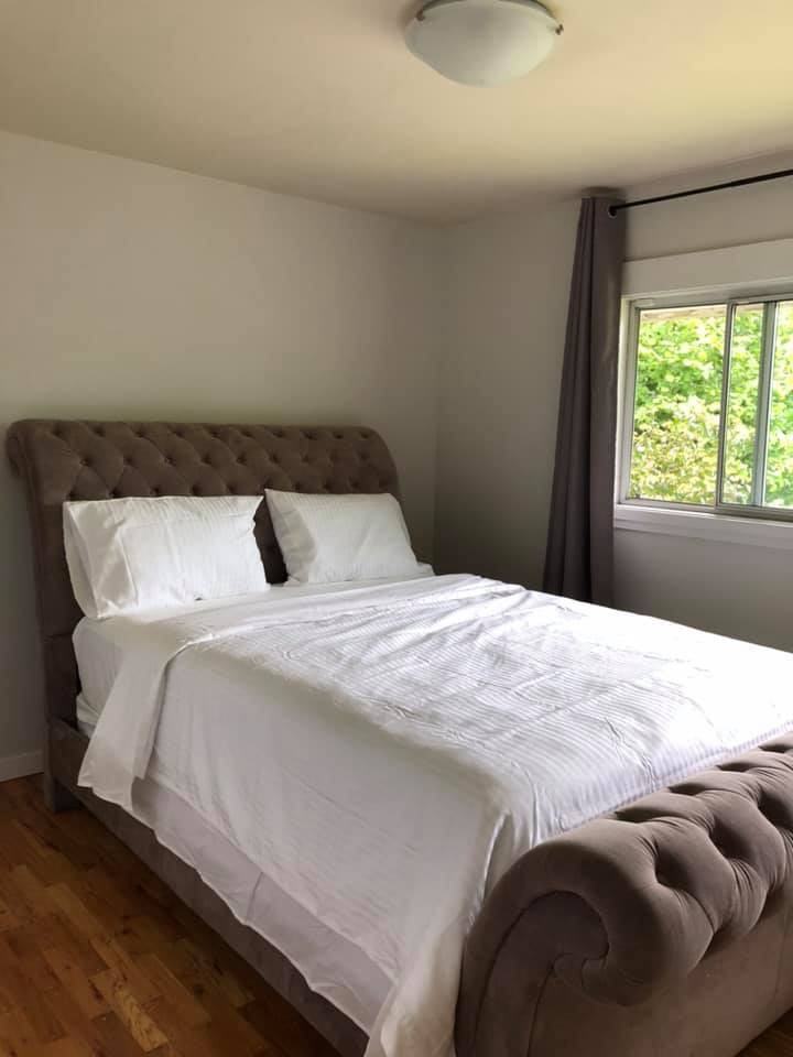 7036 Malibu Drive - Photo 2 of 35