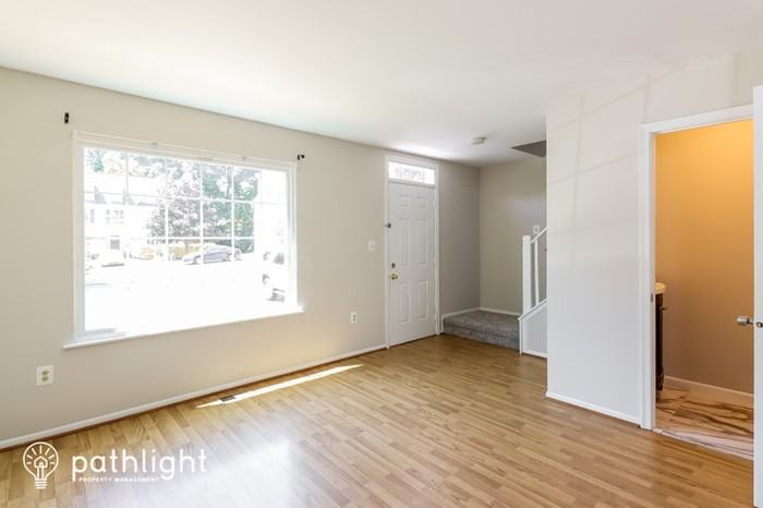 9344 Sea Oat Ct - Photo 2 of 19