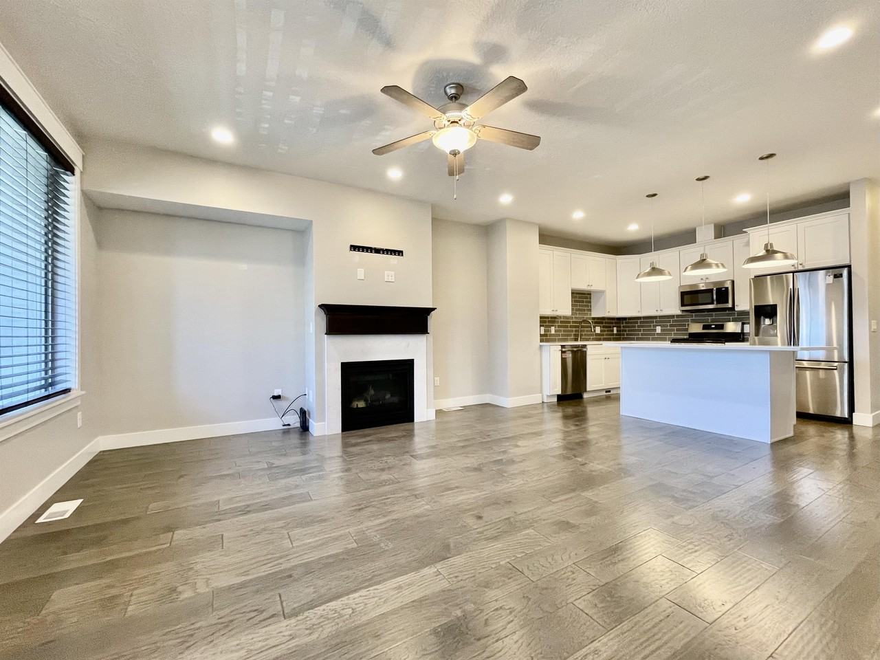 10457 S Crimson Sage Ln #1 - Photo 6 of 35
