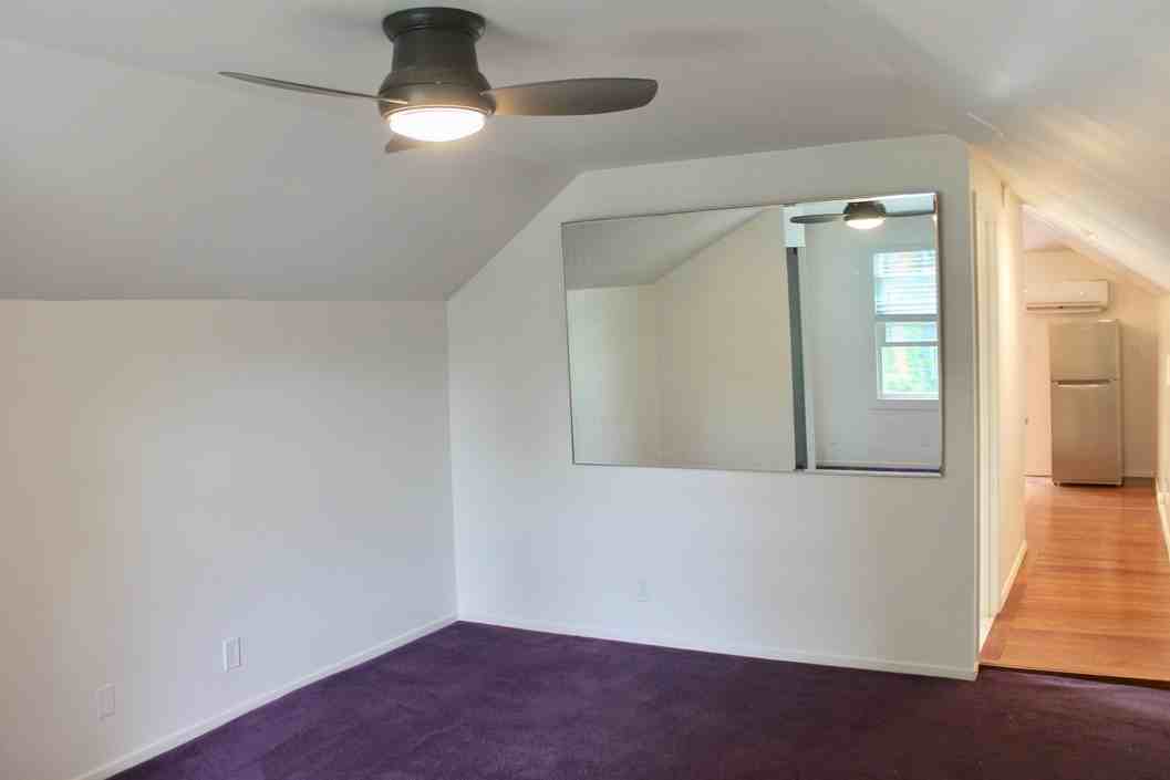 412 South Pine StreetUnit B #1 - Photo 3 of 6
