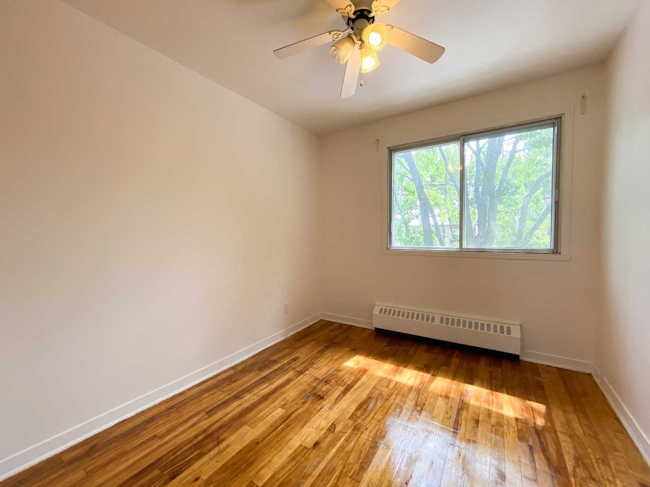 11721 Boulevard Lacordaire #6 - Photo 3 of 8