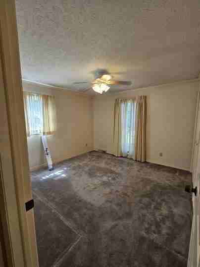 1600 Colonial Ridge Rd - Photo 2 of 11