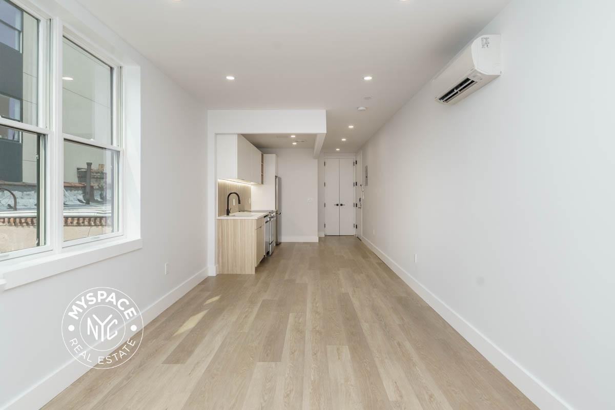 1359 Nostrand Ave #2D - Photo 3 of 15