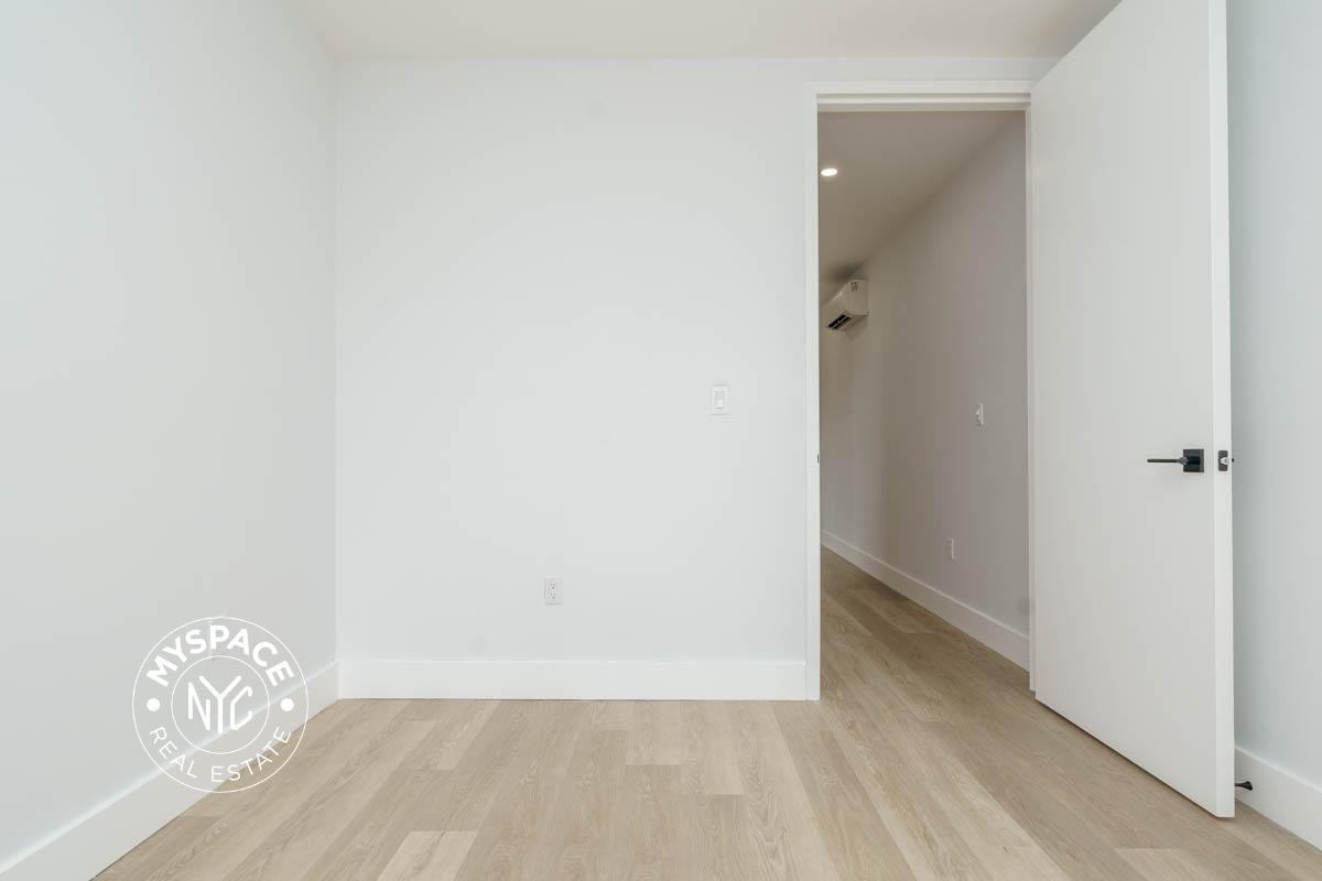 1359 Nostrand Ave #2D - Photo 4 of 15