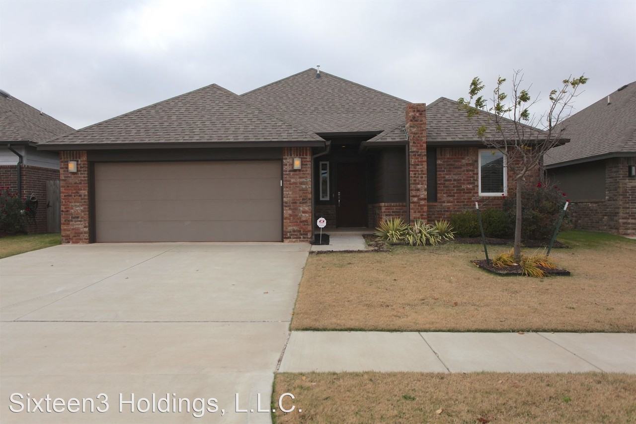 17605 Black Hawk Dr - Photo 2 of 31