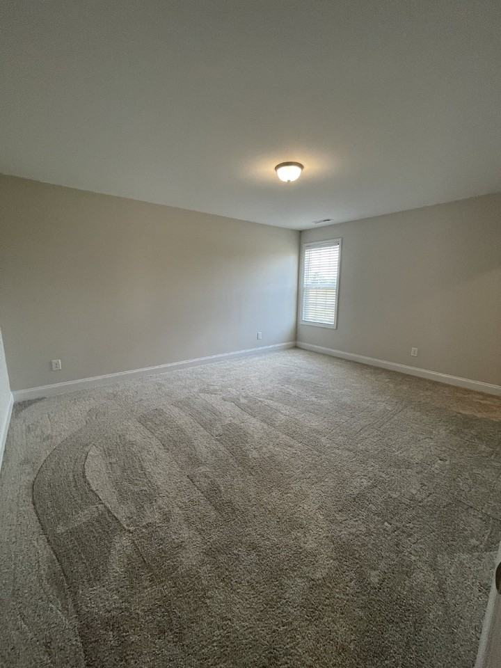 1705 Stackhouse Dr - Photo 2 of 42