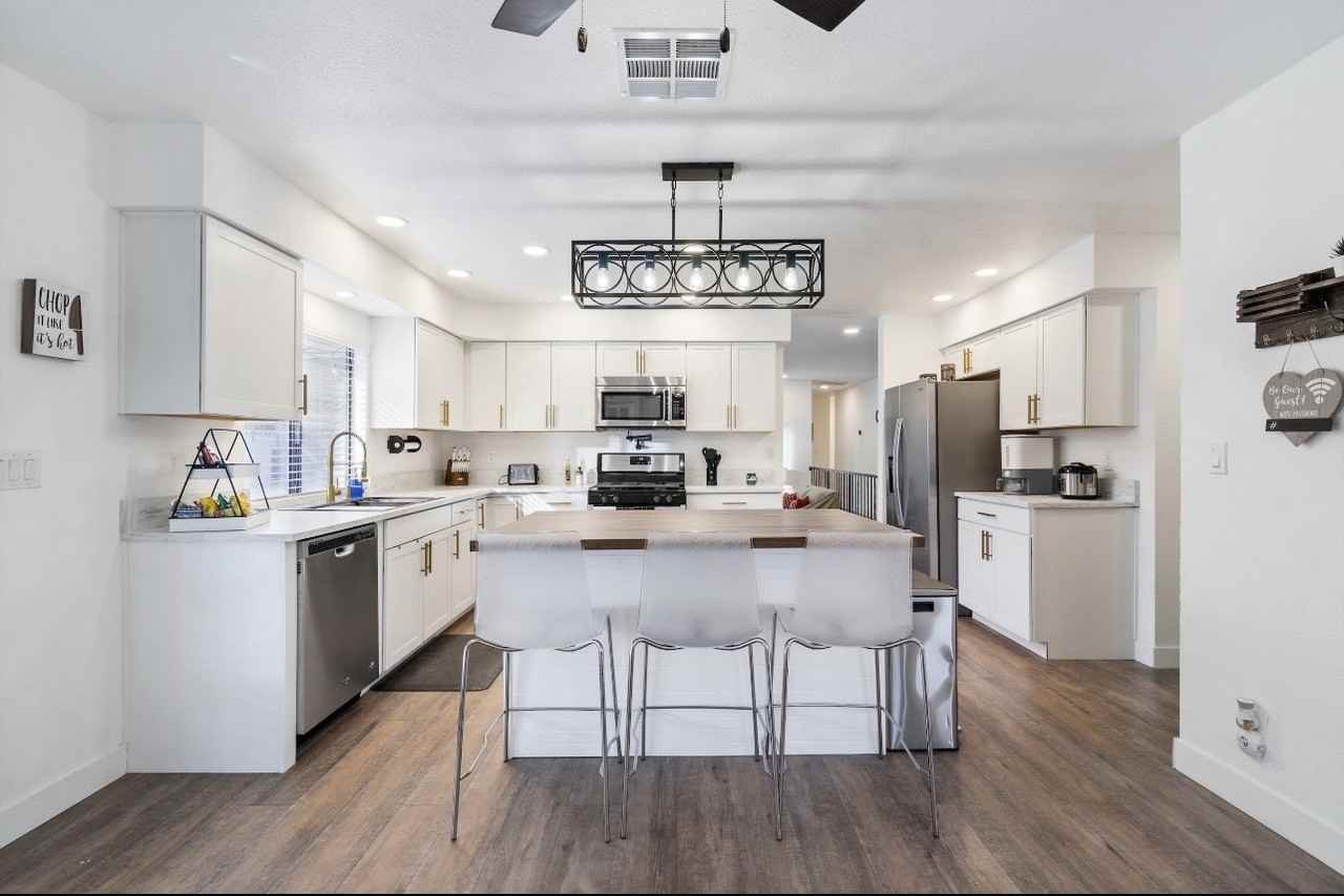 712 Glen Abbey Cir - Photo 6 of 25