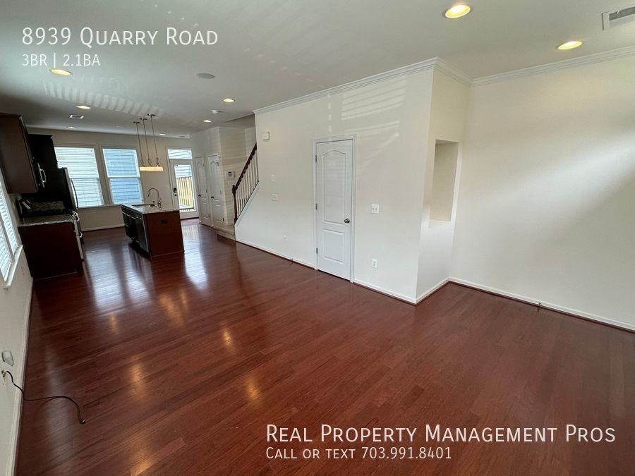 8939 Quarry Rd - Photo 2 of 24