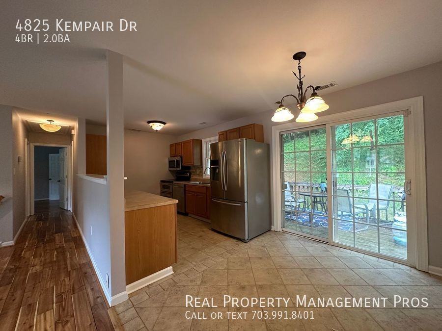 4825 Kempair Dr - Photo 2 of 10