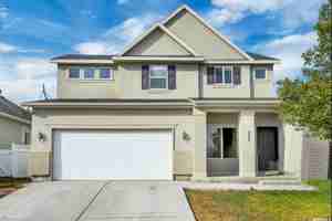 featured image of 273 Interlochen Ln