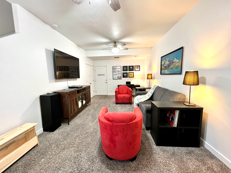 347 Ne #1 - Photo 2 of 7