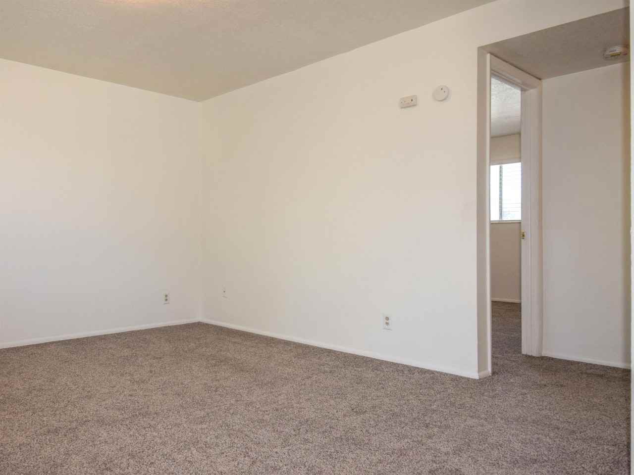 257 West 600 North #4 - Photo 3 of 17