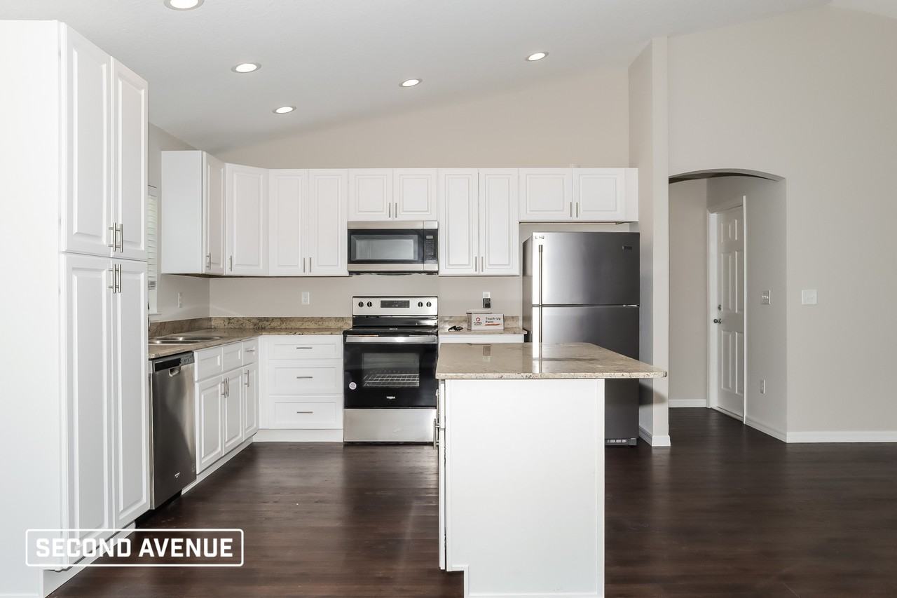 2793 Sw 140th Pl - Photo 4 of 20