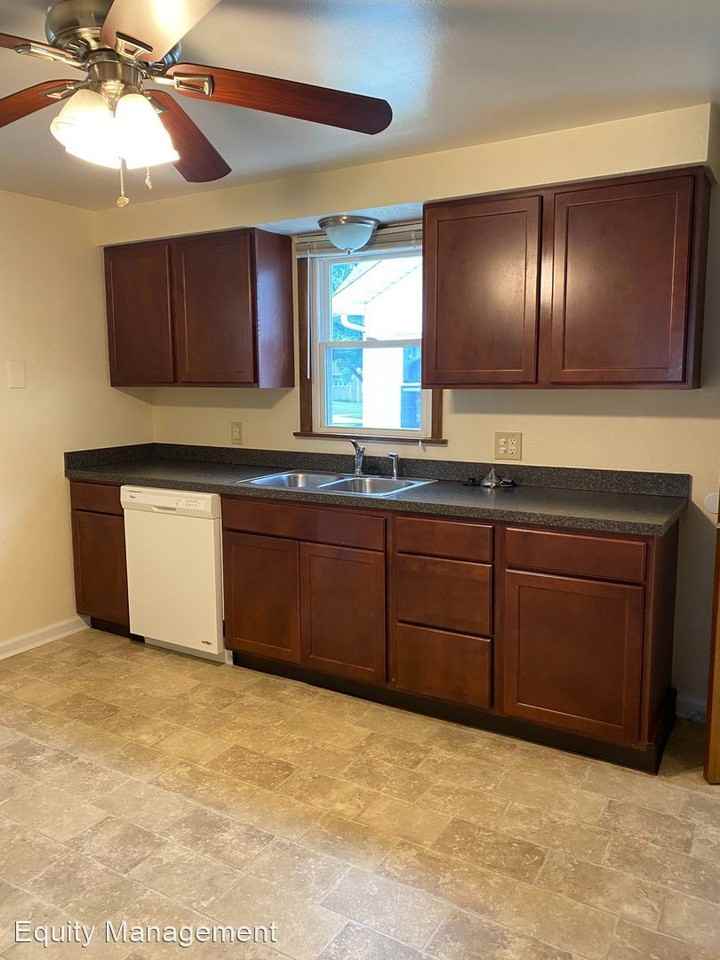 43 S Edgehill Ave - Photo 3 of 14