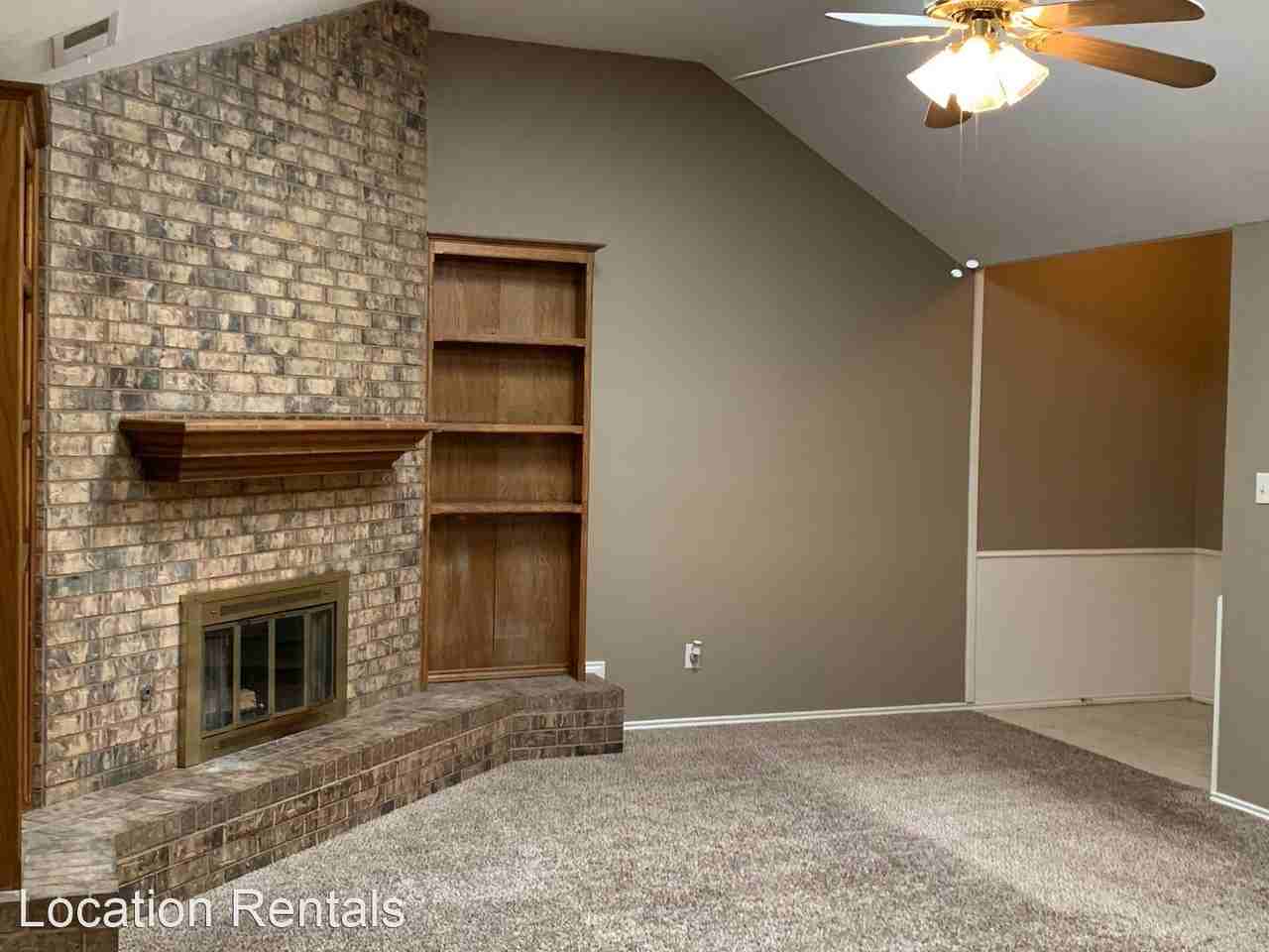 3108 75th St - Photo 3 of 16