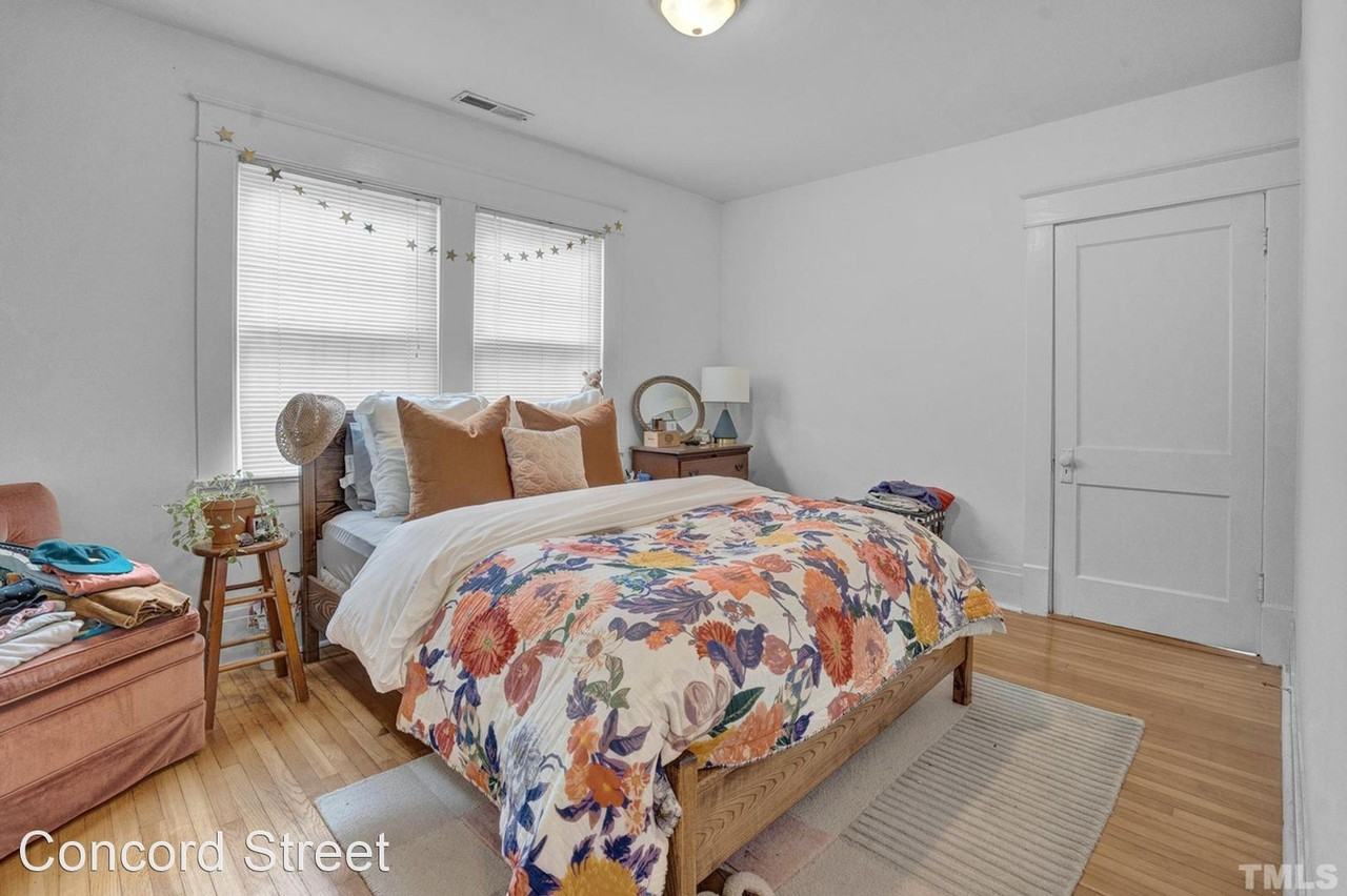 918 W Trinity Ave - Photo 3 of 8